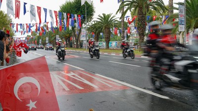 İstanbul'da her türlü toplantı, gösteri ve basın açıklaması yasaklandı