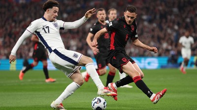 Yuhalanan Asllani, Hakan Çalhanoğlu'na övgüler yağdırdı