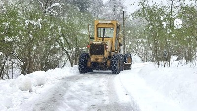 Erzurum, Erzincan ve Tunceli'de 218 yerleşim yerine ulaşım sağlanamıyor