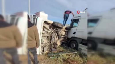 Mardin'de tır ile panelvan çarpıştı: 1 yaralı