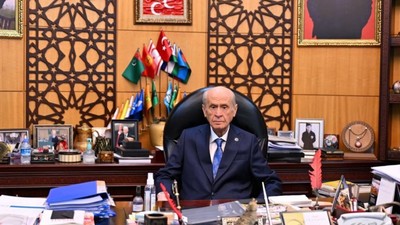 MHP lideri Bahçeli, Sırrı Süreyya Önder'in sağlık durumuyla ilgili bilgi aldı