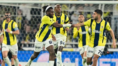 Fenerbahçe şampiyonluk yarışında ağır yara aldı