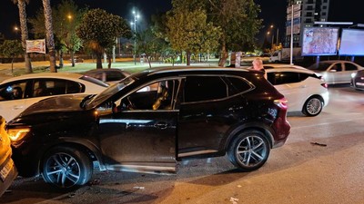 Adana'da bir şahıs trafikte silahlı saldırıya uğradı