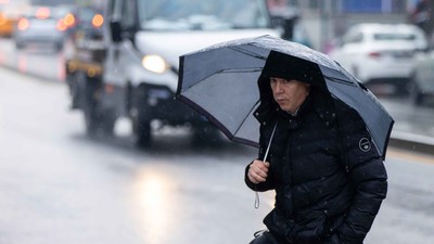 Gökyüzü kararıyor: 51 il İçin sağanak ve fırtına alarmı!