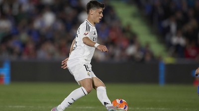 Carlo Ancelotti, Arda Güler'i Real Madrid'de ilk 11'e yazmıyor ama La Liga'da haftanın 11'inde!