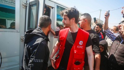 İsrail Gazze'de alıkoyduğu 11 Filistinliyi serbest bıraktı
