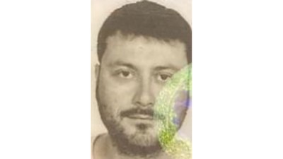 Arkadaşlarıyla sahilde alkol alan eczacının cansız bedeni bulundu
