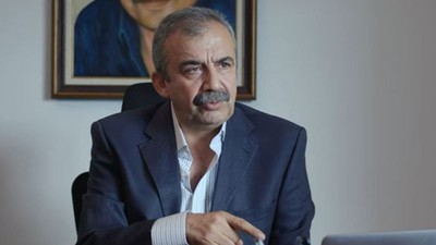 Sırrı Süreyya Önder'in rol aldığı son film 'Celal'in Treni'nin fragmanı yayınlandı