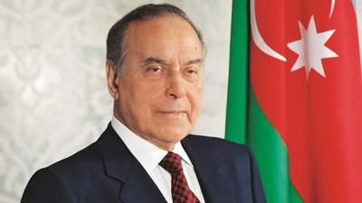 Bir milletin mimarından bir devletin mimarına: Haydar Aliyev’in ölümsüz mirası