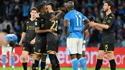 Napoli'den şampiyonluk yolunda kritik kayıp