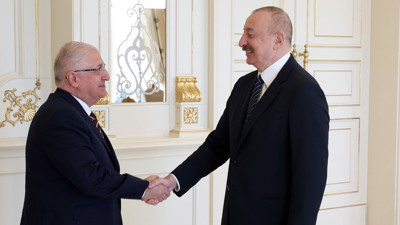 Azerbaycan Cumhurbaşkanı Aliyev, Milli Savunma Bakanı Güler'i kabul etti