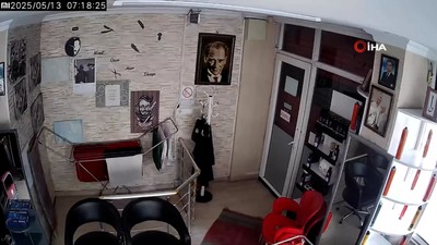 Büyükçekmece'de deprem anı güvenlik kamerasında