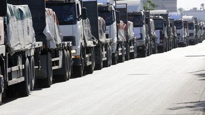 81 günlük ablukanın ardından ilk yardım tırları Gazze’ye girdi