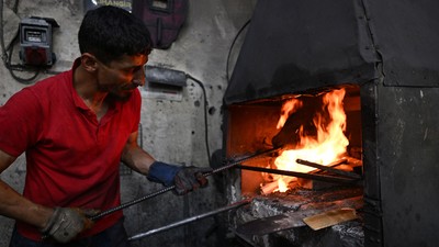Gaziantepli demirciler, bayramda "kelle" mesaisi yaptı