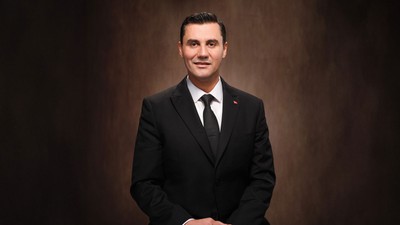 Ferdi Zeyrek hayatını kaybetti