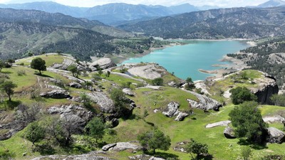  Kahramanmaraş'taki Güredil Kalesi büyülüyor