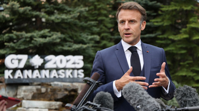 Fransa Cumhurbaşkanı Macron: İran'da rejim değişikliği kaosa yol açar 