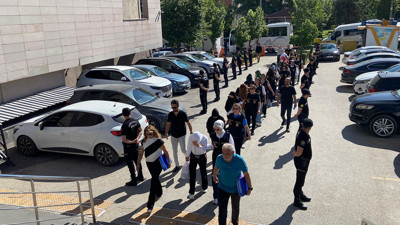 Eskişehir'de masaj salonlarına fuhuş operasyonu: 19 kişi gözaltına alındı