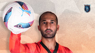 Volkan Babacan'dan 1 yıllık imza