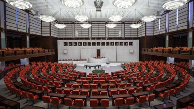 En düşük emekli maaşı için gözler TBMM'de