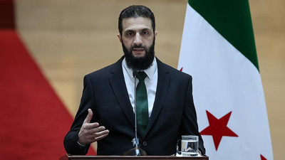Ahmed Şara'dan İsrail'in bölme girişimine karşı birlik çağrısı