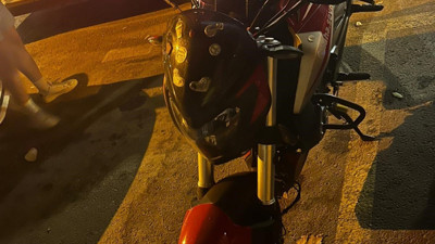 Bursa'da motosiklet ile bisiklet çarpıştı: 1'i ağır iki yaralı 