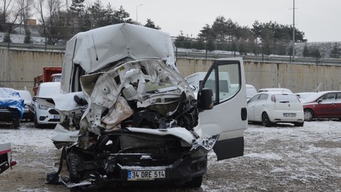 Samsun'da feci kaza: Anne-kız öldü, baba-oğul yaralı!