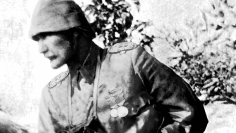 Atatürk'ün Necati öğretmene 'ordu fotoğrafçılığı' teklifi