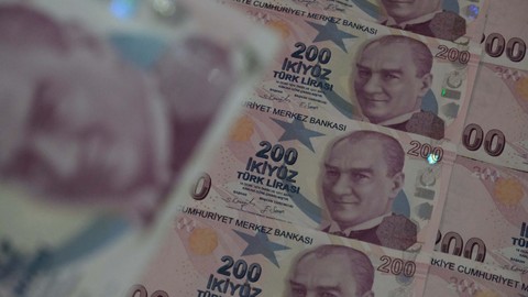 İş Bankası’ndan zirai don olayından etkilenen çiftçilere destek