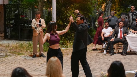 Eşref’in zeybek sırrı ortaya çıktı