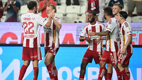 Antalyaspor, Kasımpaşa'yı 2 golle devirdi