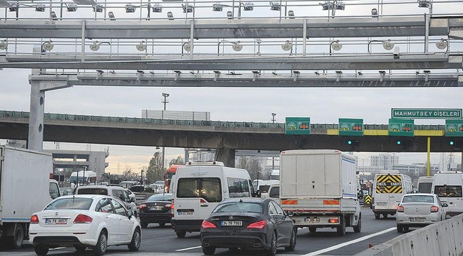 Otoyol Gecis Ucretlerine Ne Kadar Zam Geldi Iste 2020 Otoyol Gecis Ucretleri