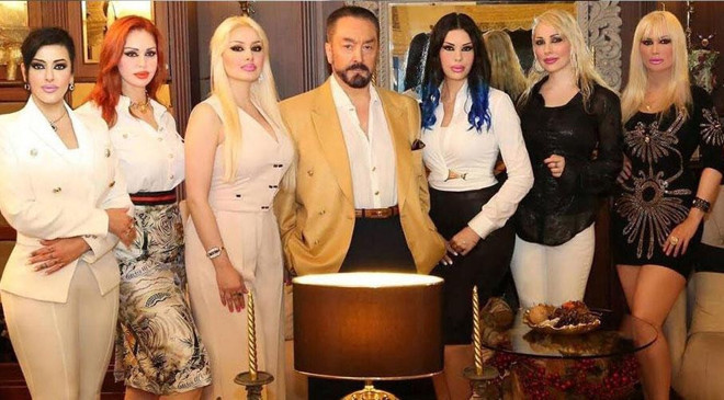 Get Adnan Oktar Dragostaki Evi Pictures