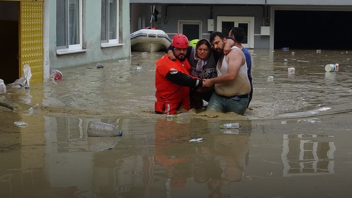 En çok onlar ölüyor, seller kadın ve çocukların kabusu oldu