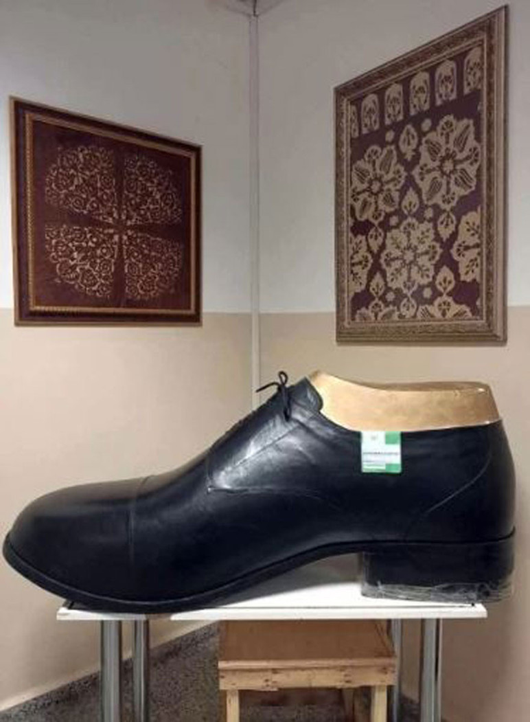 El artista, la persona de negocios, los titulares de discos y los zapatos de los atletas en este museo - Imagen: 1