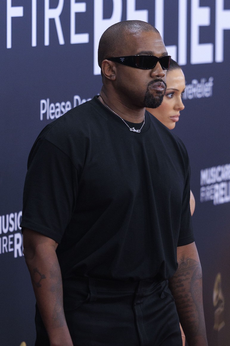 Kanye West hastalığını açıkladı! "Kontrolü kaybettiğimi hissediyorum!" - Resim : 1