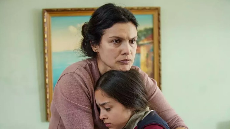 Taçsız Prenses 7. Bölüm izle fox izle