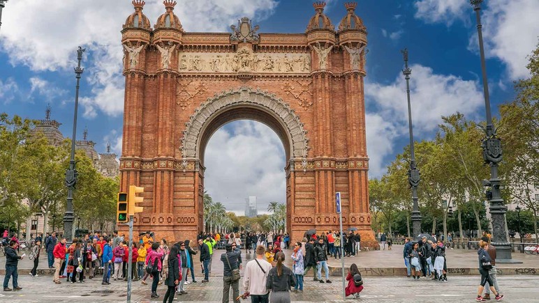 Barcelona Zafer Takısı