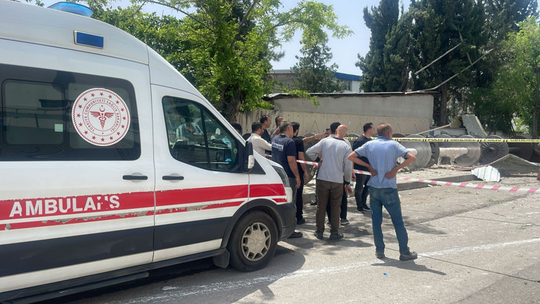 Gaziantep'te halı fabrikasında patlama: Yaralılar var - Resim : 1