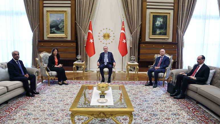 Cumhurbaşkanı Erdoğan - DEM Parti heyeti görüşmesi sona erdi - Resim : 1