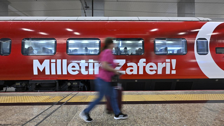 '15 Temmuz Demokrasi ve Milli Birlik Treni' yola çıktı - Resim : 1