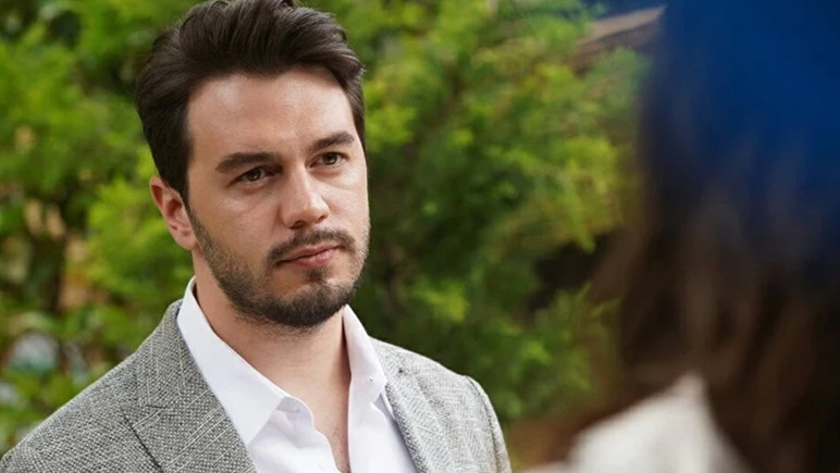 TRT setinde korkutan kaza! Başrol hastaneye kaldırıldı, çekimlere ara verildi! - Resim : 1