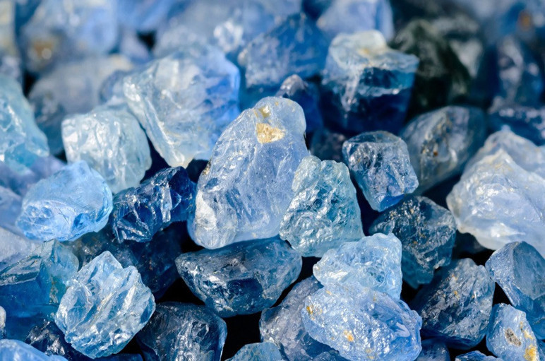 Örtülü savaşlar başlıyor, şimdi de mineral emperyalizmi - Resim : 2