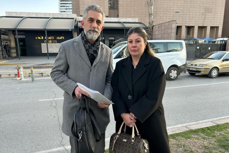 Eski menajerinden İbrahim Tatlıses hakkında suç duyurusu - Resim : 1