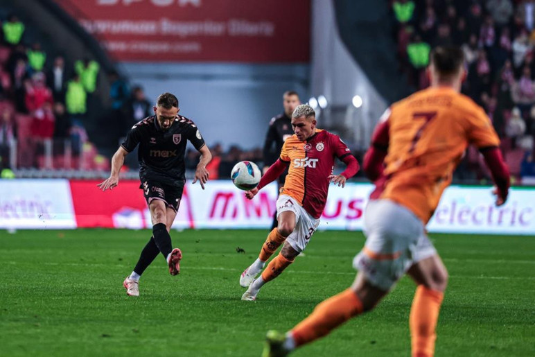 Galatasaray kritik virajı kayıpsız geçti - Resim : 2
