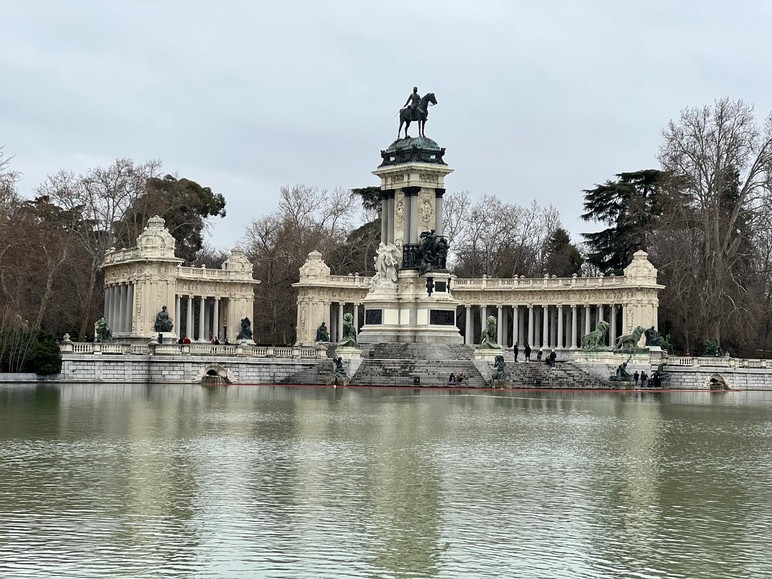 Retiro Parkı