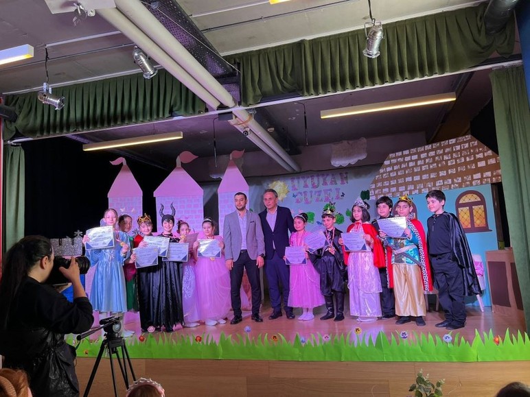 'Uyuyan güzel' adlı tiyatro gösterisi sahnelendi - Resim : 1