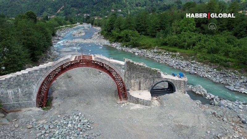 Artvin'de 400 yıllık tarihi taş kemer köprü restore ediliyor