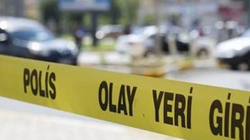 Kilis'te yol kenarında, tabancayla vurulmuş bir erkek cesedi bulundu