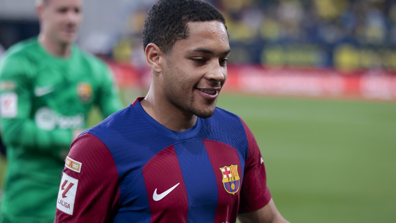 Barcelona'nın Vitor Roque'yi niye gönderdiği ortaya çıktı, kaçırdığı gol saç baş yoldurdu